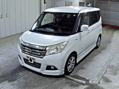 Suzuki Solio