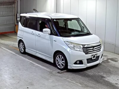 Suzuki Solio