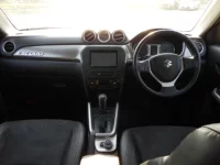 Suzuki ESCUDO лот № 6029 оценка 3  с аукциона в Японии 2