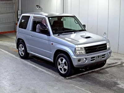 Mitsubishi Pajero Mini