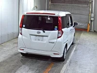 Daihatsu THOR лот № 8144 оценка 3.5  с аукциона в Японии 4