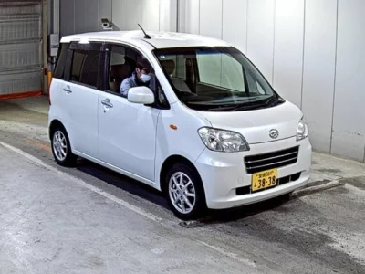 Daihatsu TANTO EXE