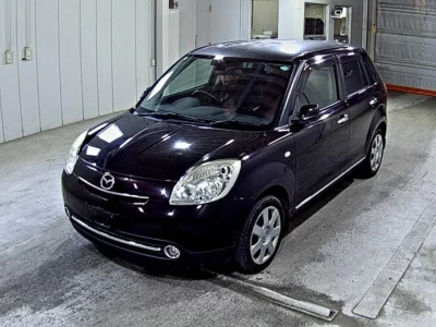Mazda Verisa