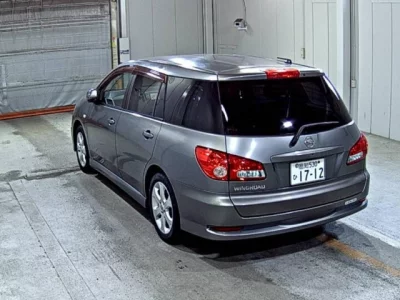 Nissan WINGROAD  с аукциона в Японии