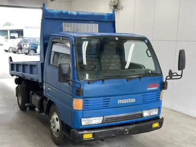 Mazda Titan