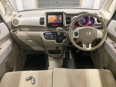 Honda N-Box Slash