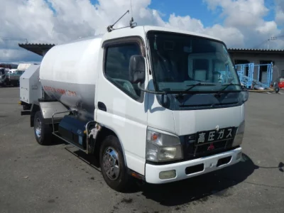 Mitsubishi Fuso Canter