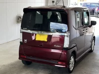 Honda N BOX лот № 1077 оценка 3.5  с аукциона в Японии 1