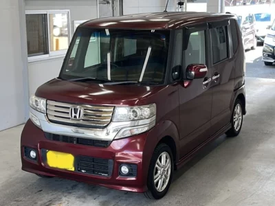 Honda N BOX  с аукциона в Японии