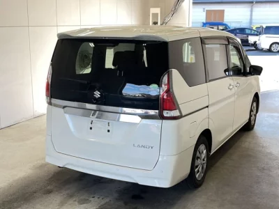 Suzuki LANDY