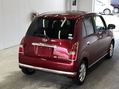 Daihatsu MIRA