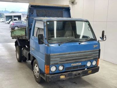 Mazda Titan