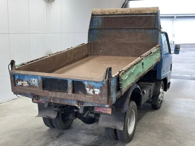 Mazda Titan