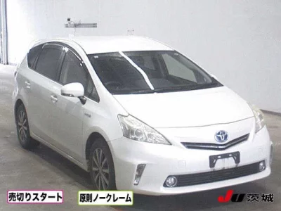 Toyota PRIUS ALPHA