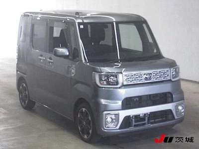 Toyota PIXIS MEGA