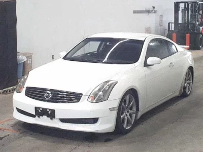Nissan SKYLINE  с аукциона в Японии