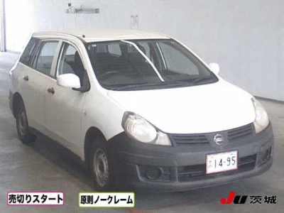 Nissan AD