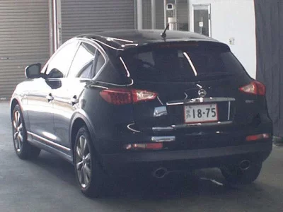 Nissan SKYLINE CROSSOVER