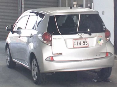Toyota Ractis