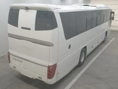 Isuzu Gala