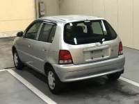 Honda LOGO лот № 1061 оценка 3.5  с аукциона в Японии 1