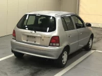 Honda LOGO лот № 1061 оценка 3.5  с аукциона в Японии 3