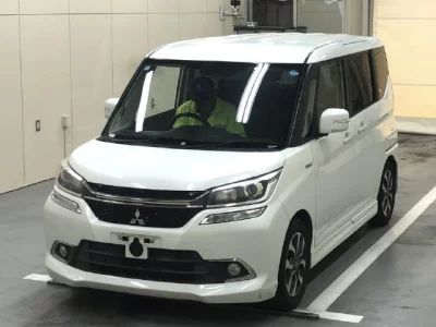 Mitsubishi Delica D:2