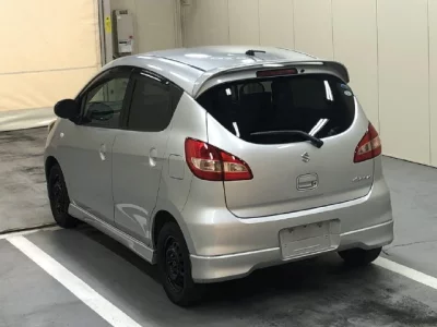 Suzuki Cervo