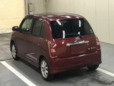 Daihatsu MIRA  с аукциона в Японии