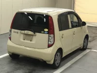 Honda LIFE лот № 4032 оценка 3.5  с аукциона в Японии 3