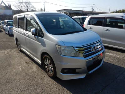 Honda STEP WAGON