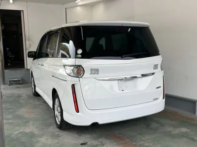Mazda Biante