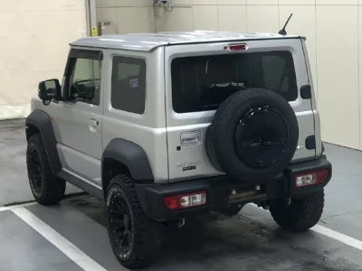 Suzuki Jimny Sierra