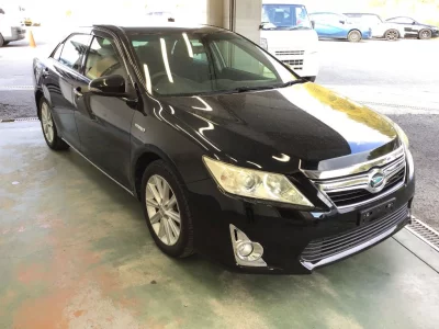Daihatsu Altis