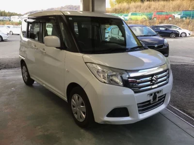 Suzuki Solio