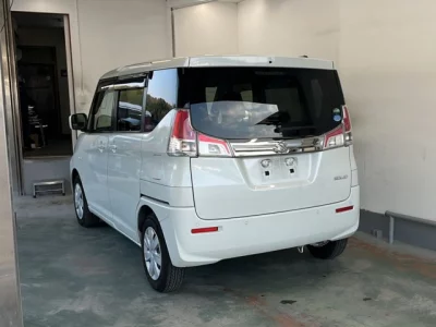 Suzuki Solio