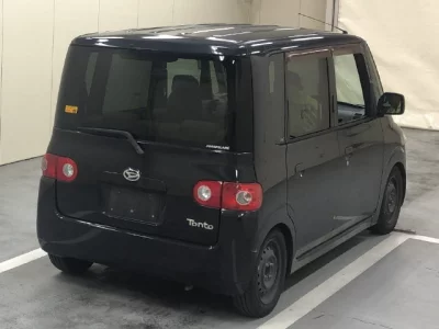 Daihatsu TANTO  с аукциона в Японии