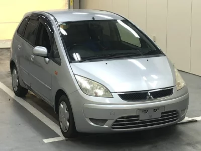 Mitsubishi Colt Plus