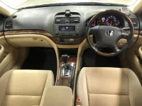 Honda INSPIRE лот № 6281 оценка 3.5  с аукциона в Японии 4