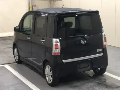 Daihatsu TANTO EXE