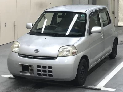 Daihatsu Esse  с аукциона в Японии