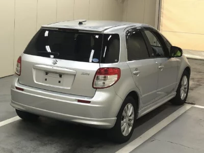 Suzuki SX-4  с аукциона в Японии