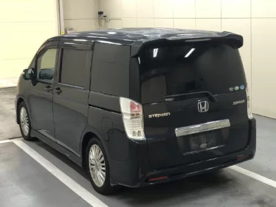 Honda STEP WAGON