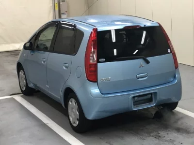 Mitsubishi COLT  с аукциона в Японии