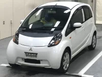 Mitsubishi I лот № 1613 оценка 3.5  с аукциона в Японии 2