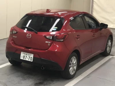 Mazda DEMIO