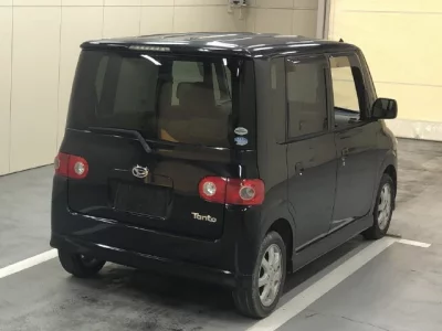Daihatsu TANTO  с аукциона в Японии