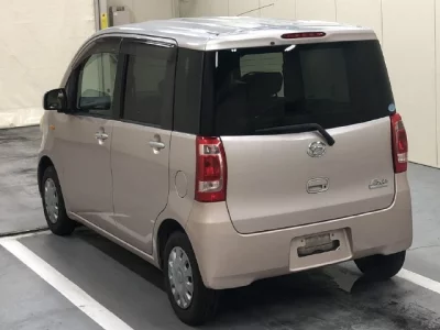 Daihatsu TANTO EXE