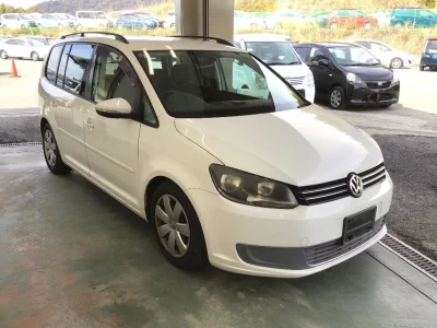 Volkswagen GOLF TOURAN