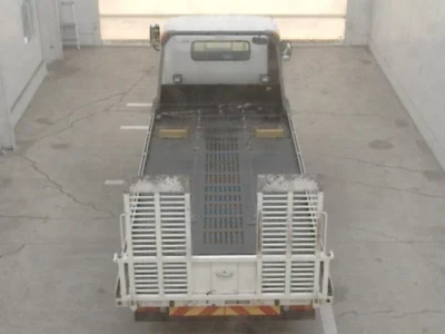 Toyota DYNA  с аукциона в Японии